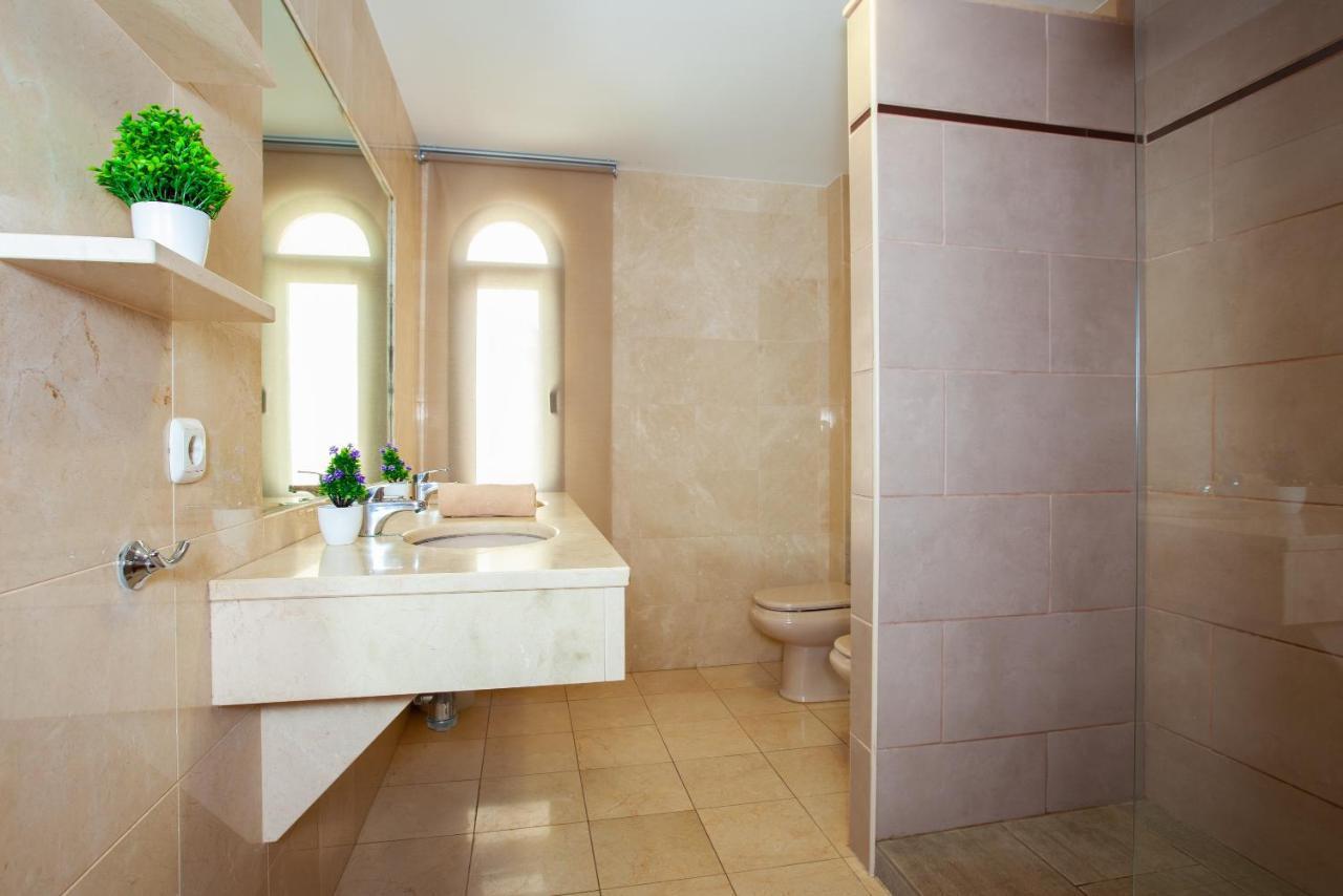 Riviera Park, Central 2 Bed Apartment Puerto del Carmen  Buitenkant foto